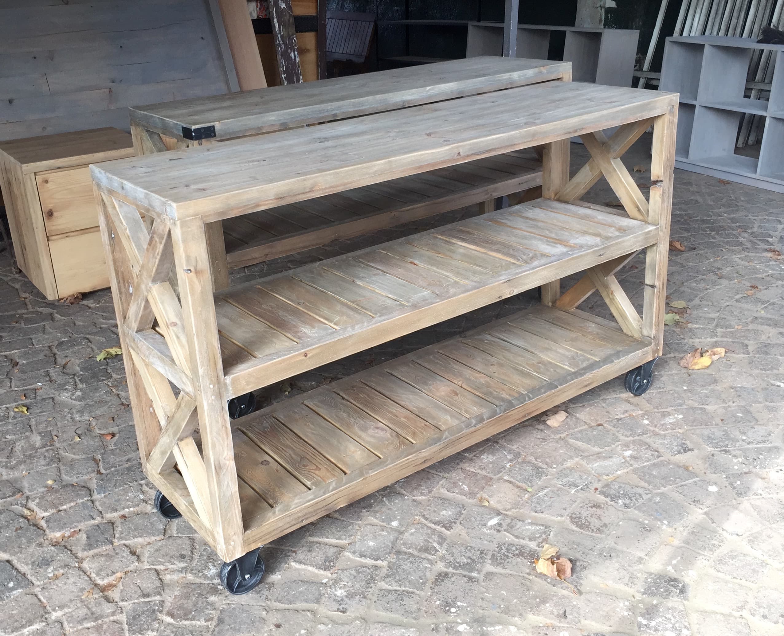 Reclaimed Server — Antique Wash